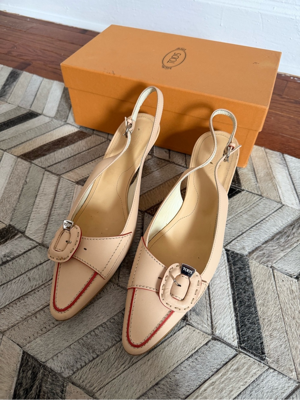 Tod's Nude Leather Slingback Pumps with Red Trim and Buckle